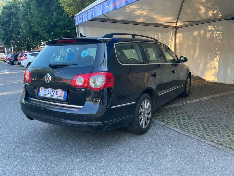 Volkswagen Passat 2.0 TDI Comfortline 2010