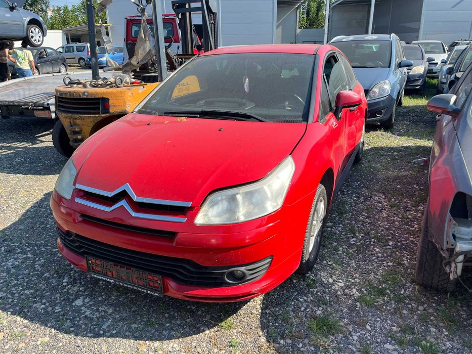 Dezmembrez Citroen C4 coupe rosu benzina 2007