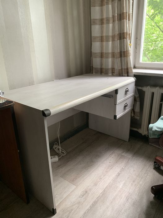 Продам комьютерный стол