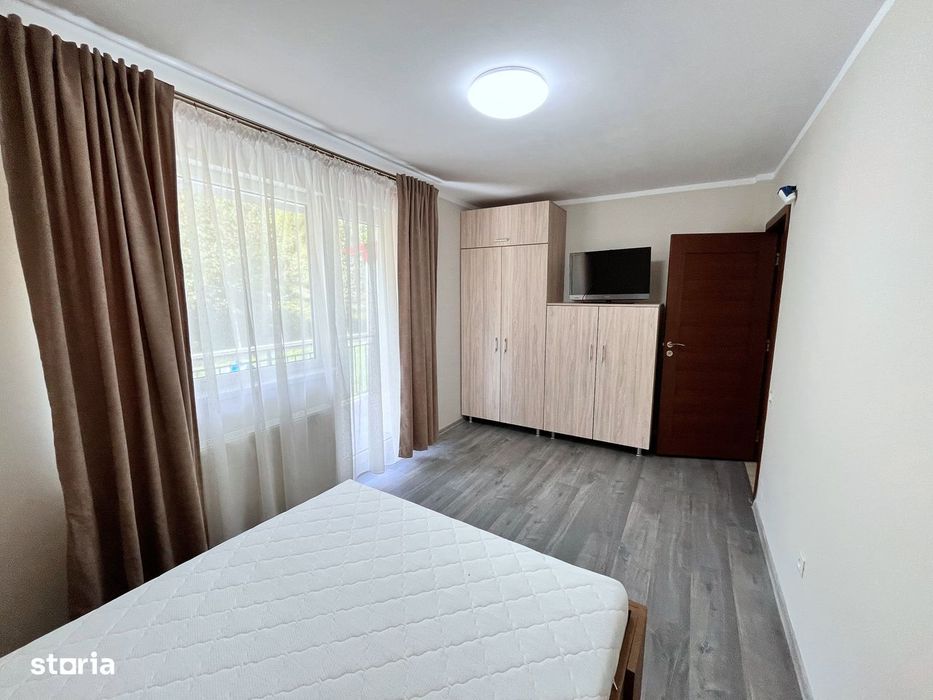 Apartament 3 camere renovat complet cu garaj Valea Garboului