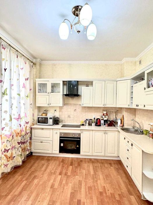 4-к Продам в центре!  Кенесары/Сарыарка