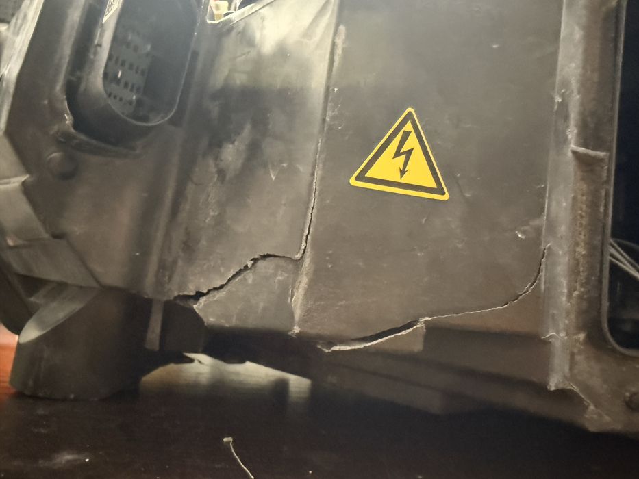 Ляв Фар Audi Q7 4М 2015-2019