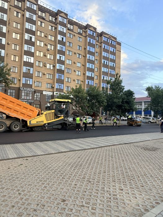 Аренда асфальтоукладчика и катки