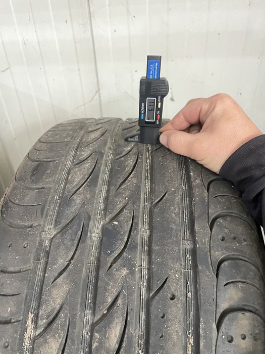 Летни Гуми 295/40/20