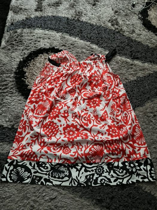 Top cu decolteu halterneck