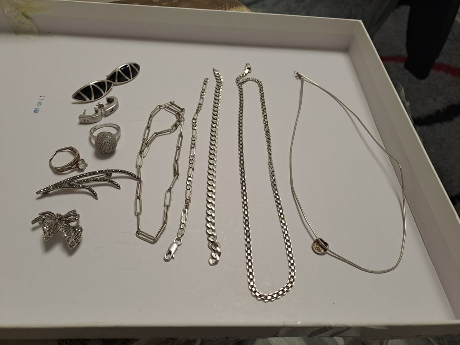 Lot argint  det in privat.