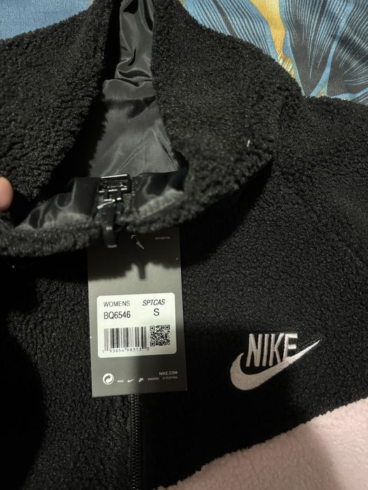 Jacheta Nike cu 2 fete S