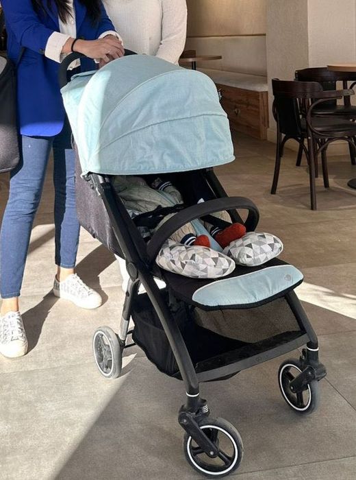 Коляска      Б \у