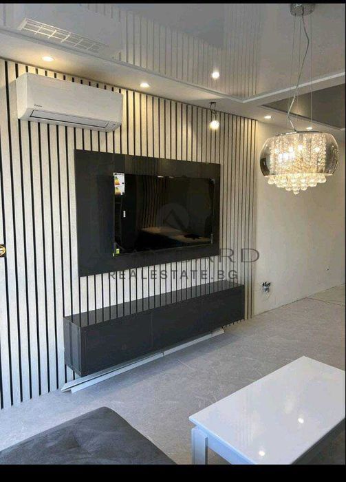 Продава се Двустаен апартамент в Пловдив, Остромила - 70 кв.м за 2558 €/кв.м - Снимка #1