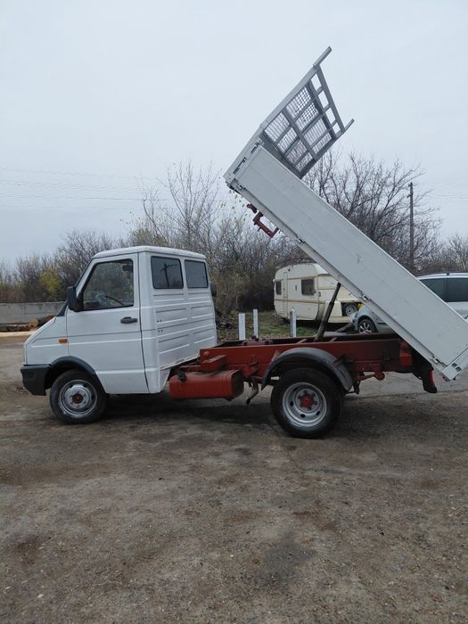 Iveco daily 2.8tdi an fabricație 1999 stare foarte bună