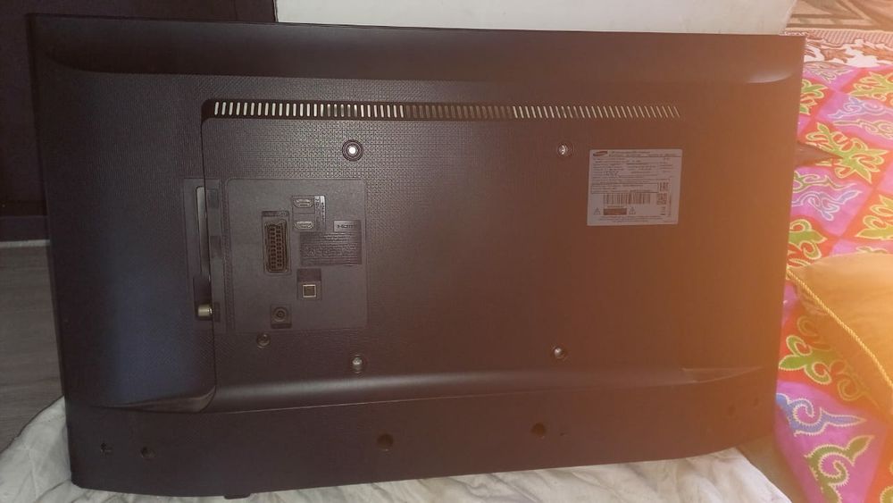 Телевизор сатылады самсунг 32/80