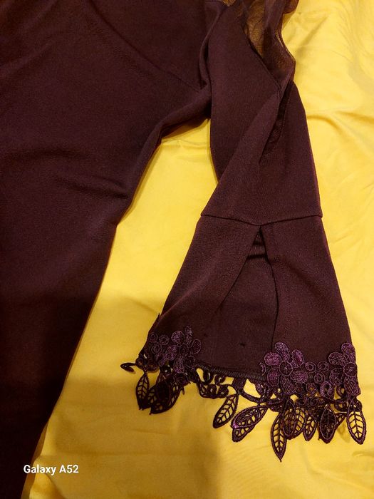 Rochie din triplu voal.