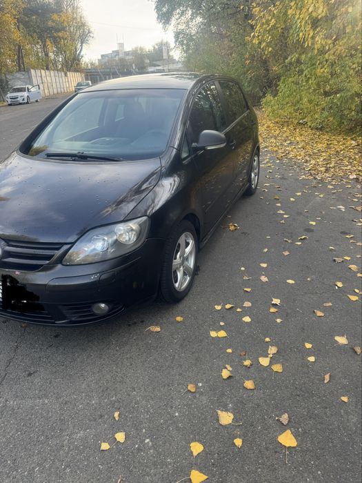 Vw golf 5 plus automat 2.0 140 cp