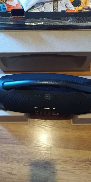 JBL boombox 3 WiFi