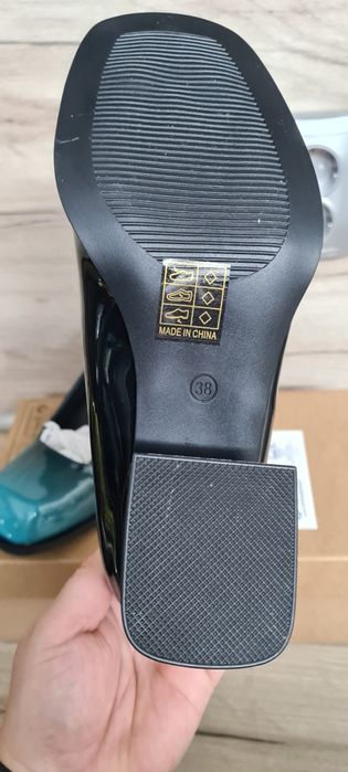 Дамски обувки официални