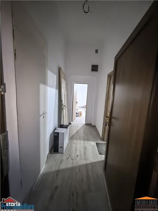 Apartament cu 2 camere renovat in zona Iosefin — fotografia 1