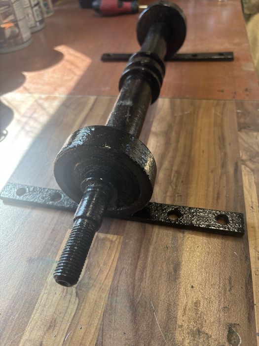 вал за циркуляр с два лагера