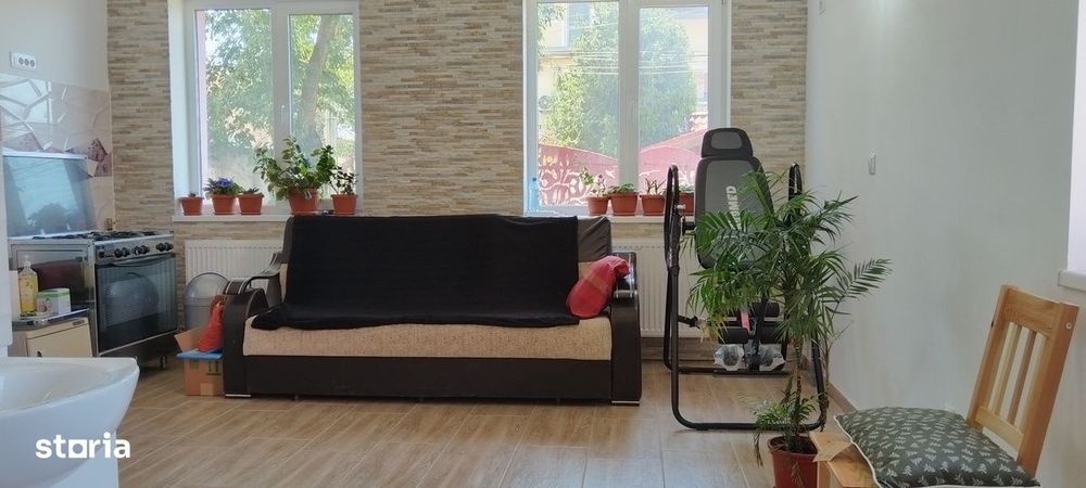 Casa de inchiriat / Ideal birouri sau familie / Zona Pipera