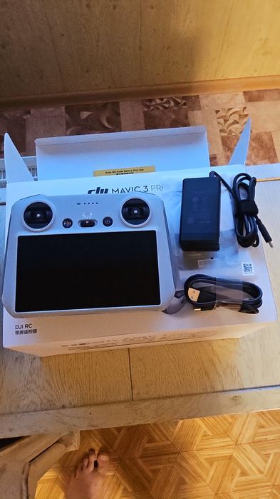 Dji mavic 3 pro дрон квадрокоптер