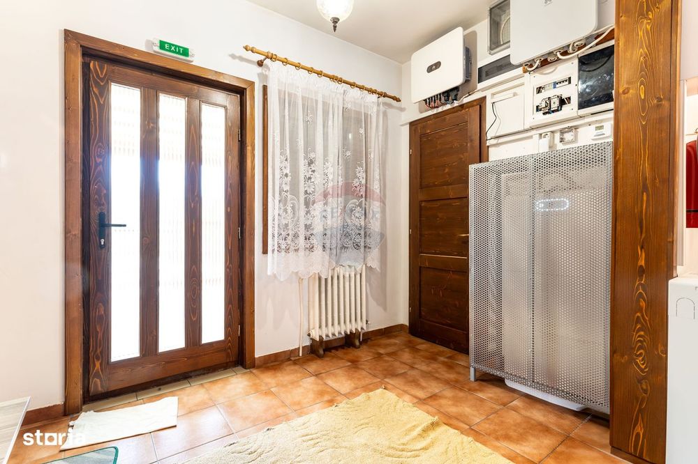 COM 0Cabana cu 7 camere de vânzare, 387 mp utili, 1300 mp teren!