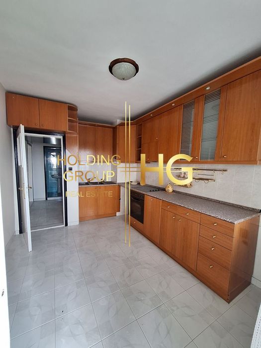 Продава се Четиристаен апартамент в Варна, Лятно кино Тракия - 110 кв.м за 1628 €/кв.м - Снимка #7