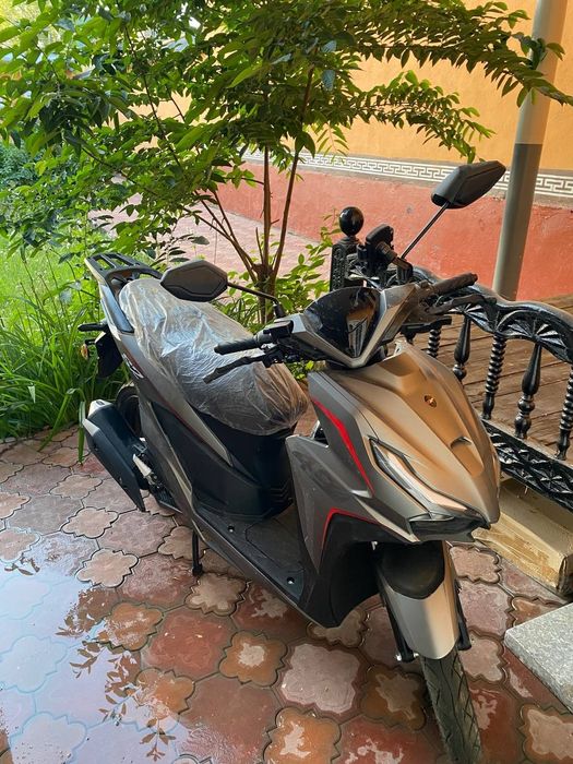 Skuterlar sotiladi!!! Yangi ideal xolatda