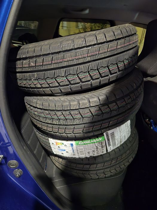 4 anvelope de iarna noi