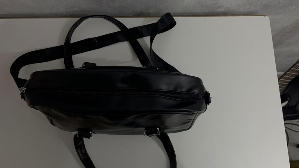 Сумка     черная