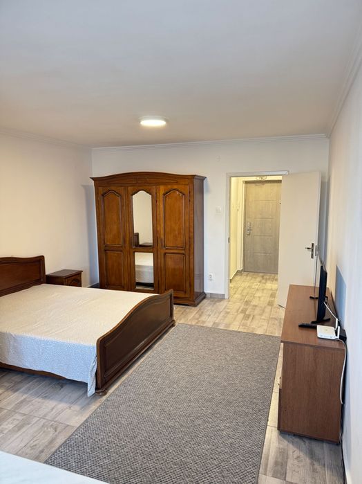 Garsonieră Craiovei !