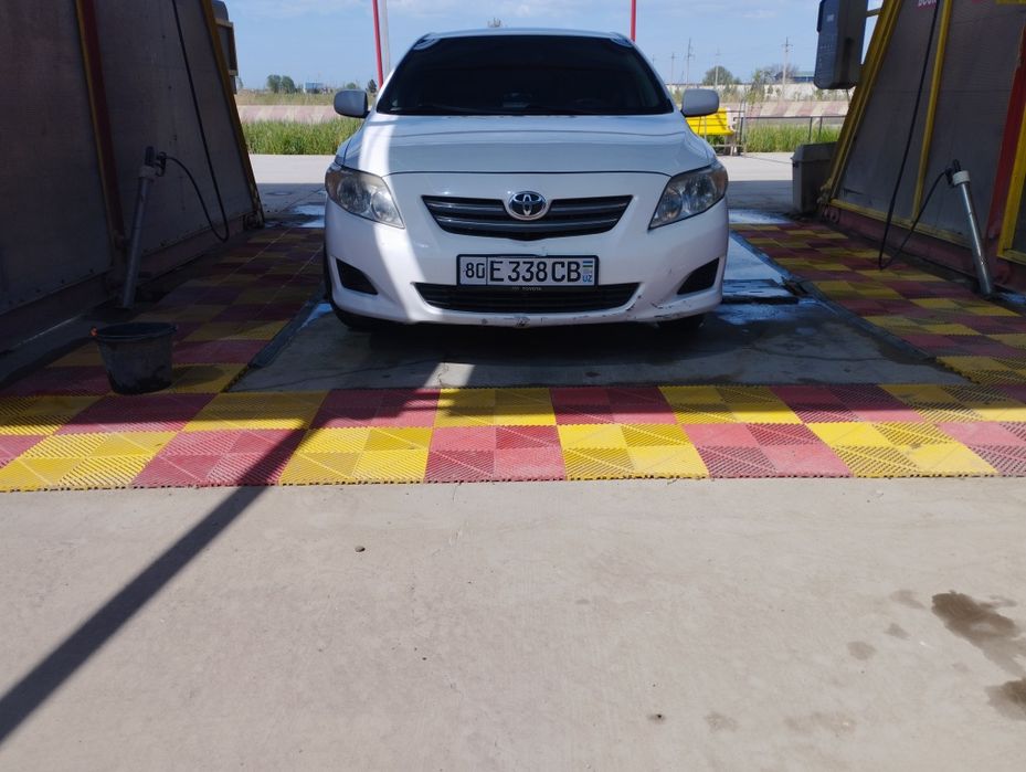 Тоёта Корола продаётся