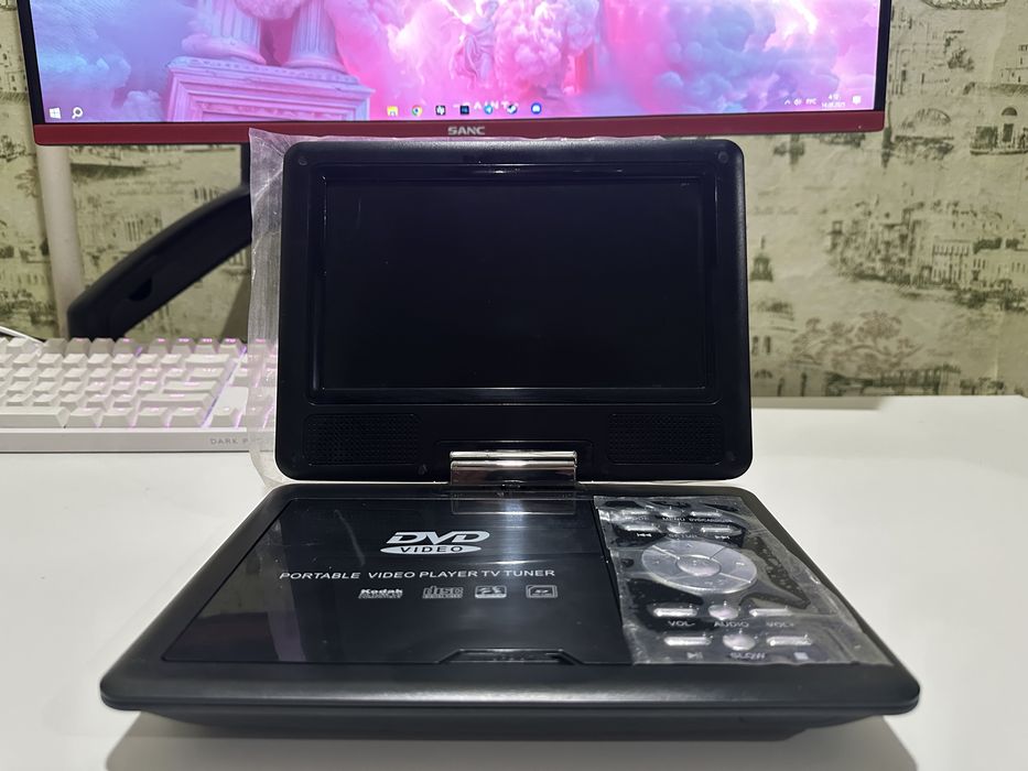 DVD плеер с экраном