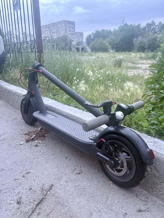 Электросамокат Xiaomi M365 оригинал