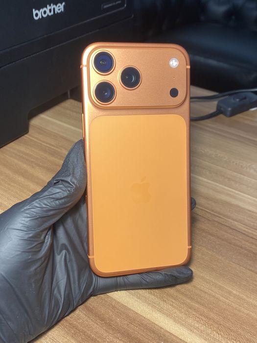 iPhone 17 Pro Max • 1 TB • Cosmic Orange / Cod produs: 1984