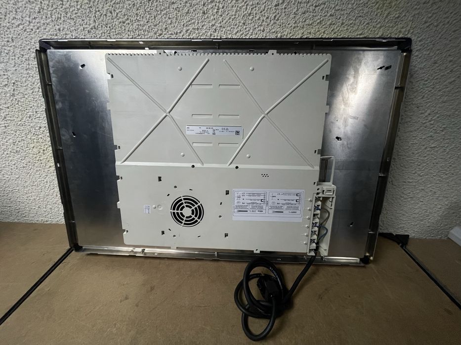 Индукционен готварски плот AEG - 88101K