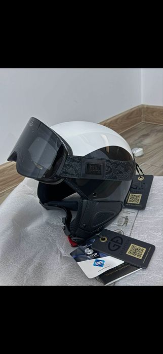 Дамски ски каска и очила Goldbergh