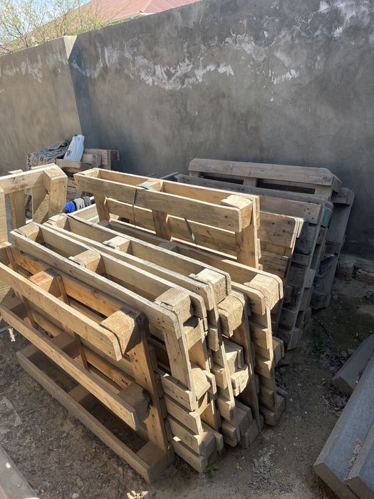 паддоны 16 штук