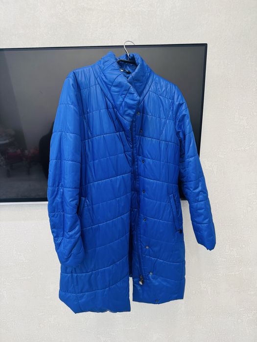 Продам весеннюю куртку