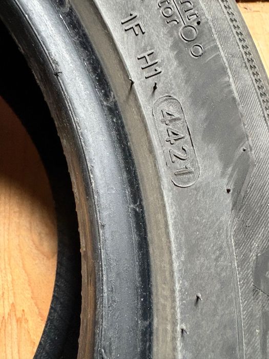 Set cauciucuri Laufenn iarna si Hankook vara