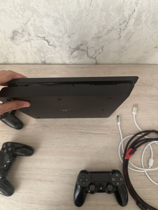 Playstation 4 fat