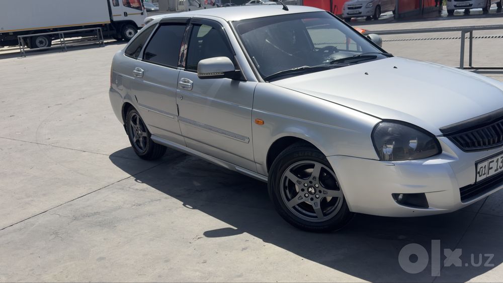 Lada priora sotiladi hama harajti qilingan moshina nixkiy pasatka qili
