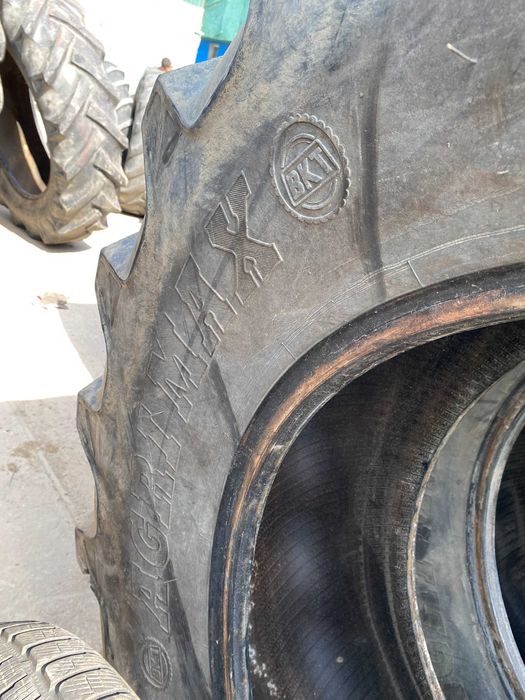 Anvelope 520.70 R34 BKT