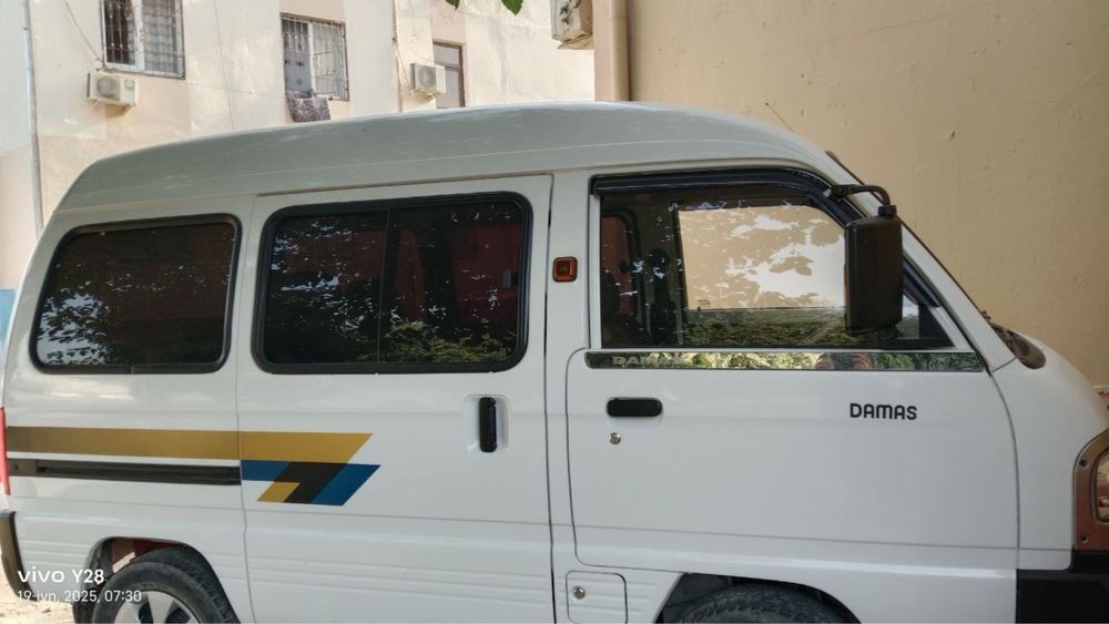 Damas mashinasi sotiladi