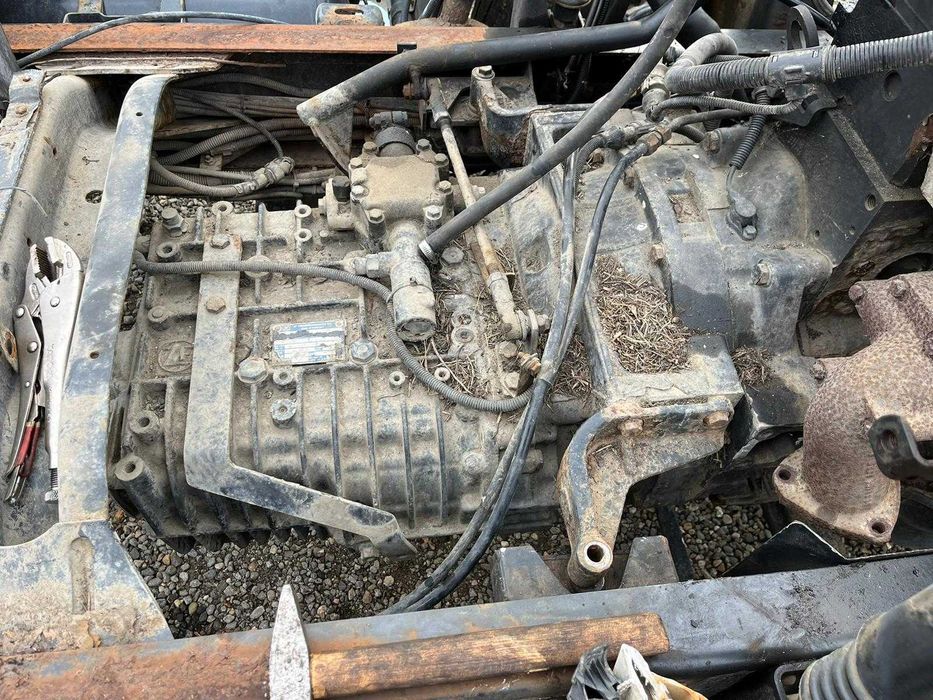 Vand sau dezmembrez motor de MAN LE 180 C 2002 euro 4 /Dezmembrari MAN