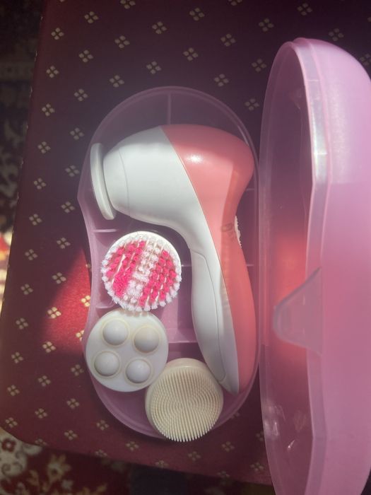 Массажер советский,вывеска открыто