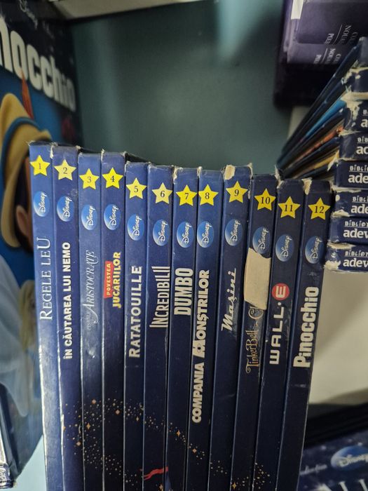 Vand Colecția Disney - Adevarul 12 volume.