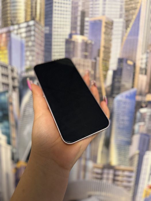 iPhone 13 128гб pink
