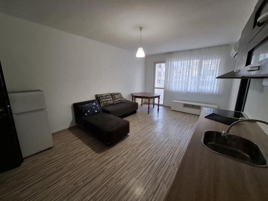 Дава се под наем Двустаен апартамент в София, Малинова долина - 70 кв.м за 611.49 € - Снимка #2