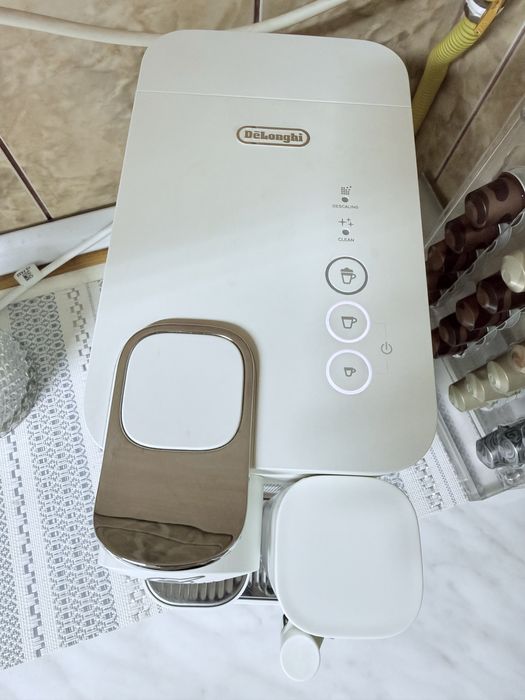 Aparat cafea DeLonghi