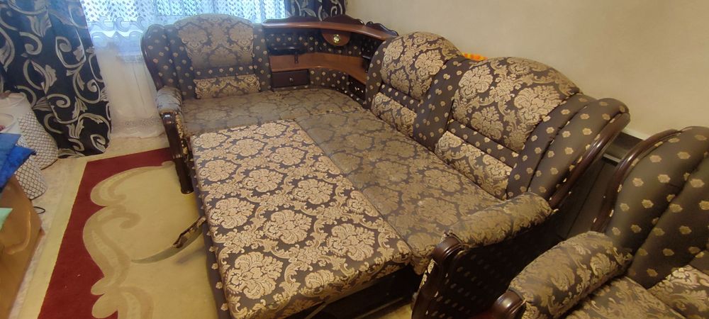 Угловой диван с креслом