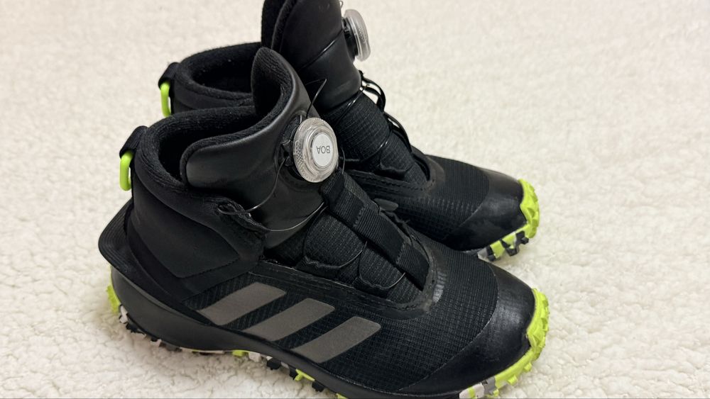 Зимни обувки за момче